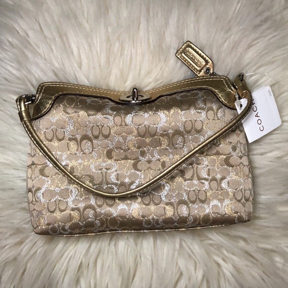 Coach ✨ - Picture 3 of 5